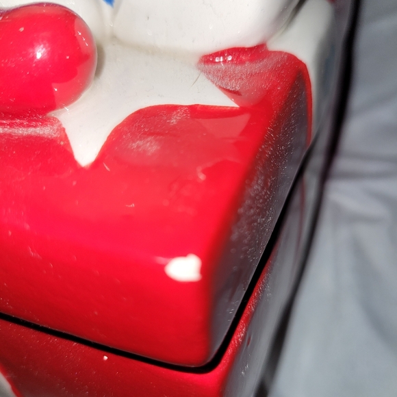 Hello Kitty Jelly Belly Candy Christmas Square Box Jar 5 1/2"‎ x 5 1/2" x 6 1/2" - Picture 3 of 5